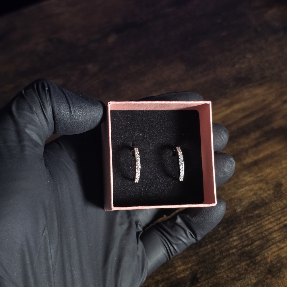 925 Silver Moissanite Hoop Earrings - Picture 4 of 5